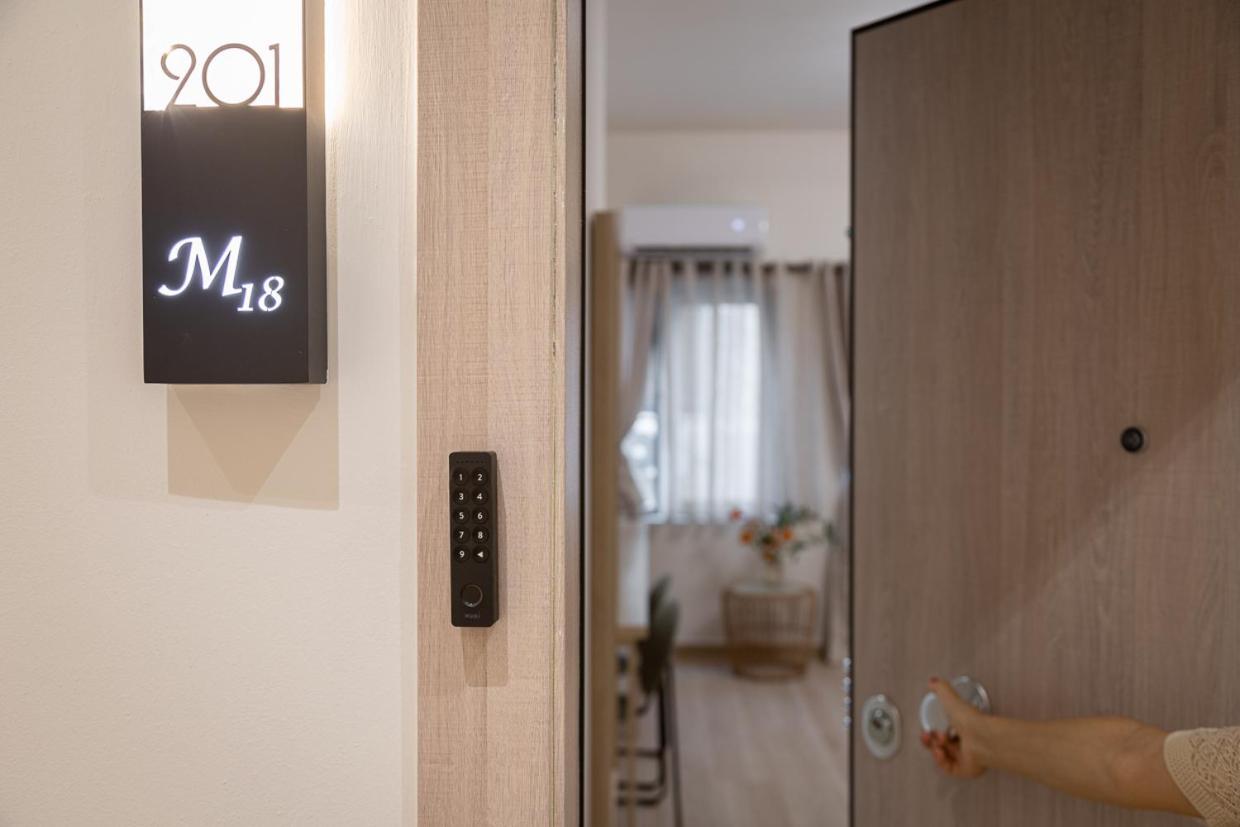 M18 Studios Monastiraki Gems Athens Exterior photo